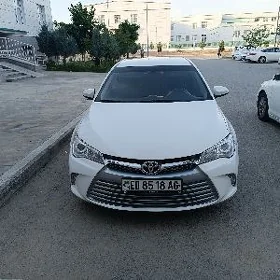 Toyota Camry 2017