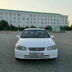 Toyota Camry 1997