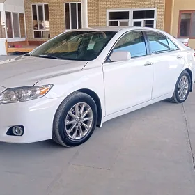 Toyota Camry 2010