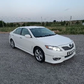 Toyota Camry 2010