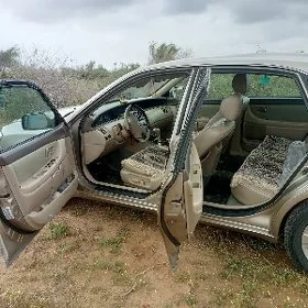 Toyota Avalon 2000