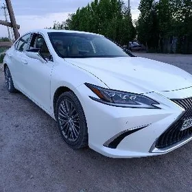 Lexus ES 350 2021