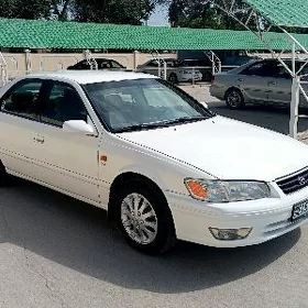 Toyota Camry 2001