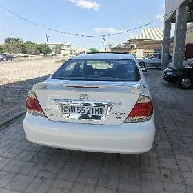 Toyota Camry 2003