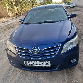 Toyota Camry 2010