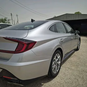 Hyundai Sonata 2020