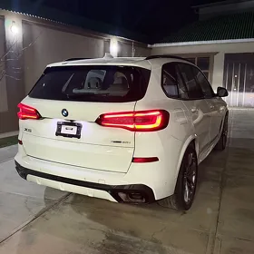 BMW X5 M 2023