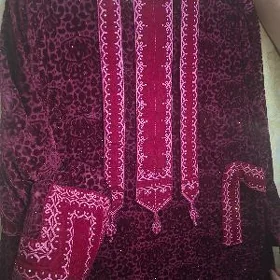 Gaşly  gúllu pombah