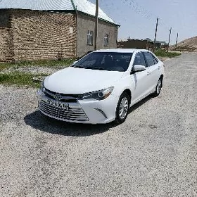 Toyota Camry 2016