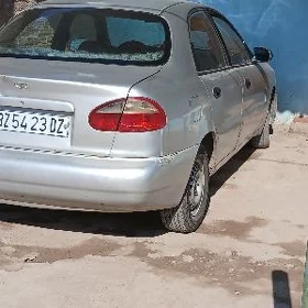 Daewoo Lanos 1998