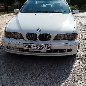 BMW E39 2003