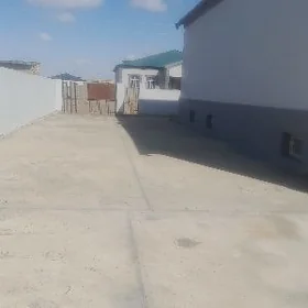 jaý