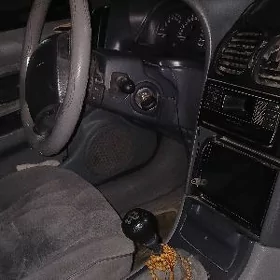 Renault Laguna 1 1999