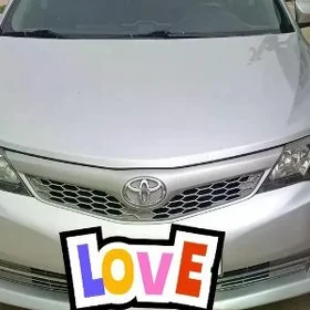 Toyota Camry 2014