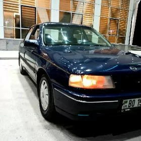 Opel Vectra 1992