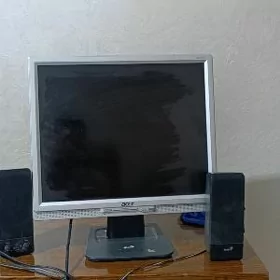 kompyuter manitor