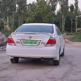 Toyota Camry 2005