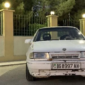 Opel Vectra 1992