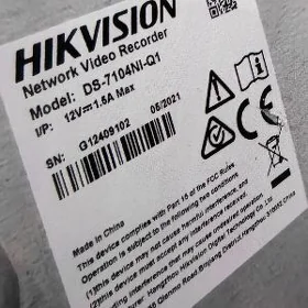 Hikvision NVR we LED monitor