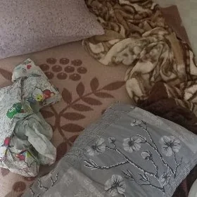 кровать