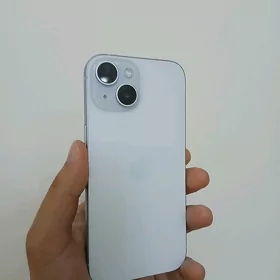 iPhone 15 ozi