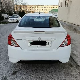 Nissan Versa 2017