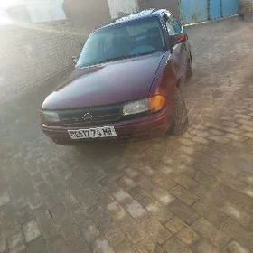 Opel Astra 1996