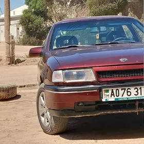 Opel Vectra 1992