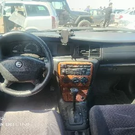 Opel Vectra 1999