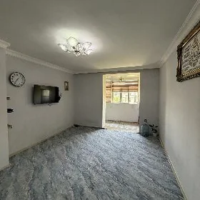10mkr 1komnat gostinka