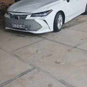 Toyota Avalon 2022