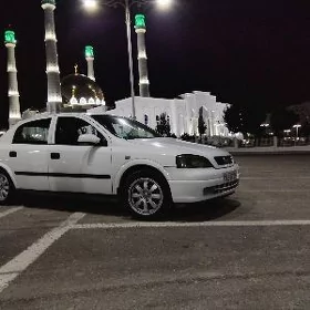 Opel Astra 2000