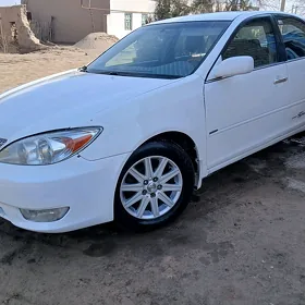 Toyota Camry 2004