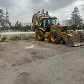 JCB 4CX ECO 2025