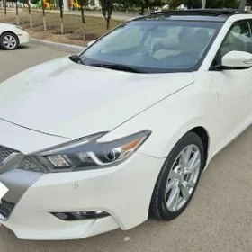 Nissan Maxima 2018