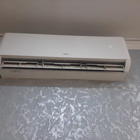 Kondisoner Hundai 80