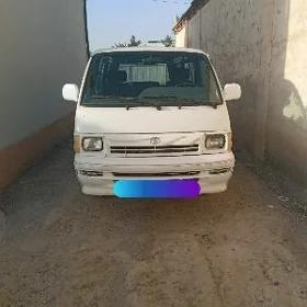 Toyota Hiace 1998