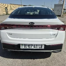Kia K5 2021