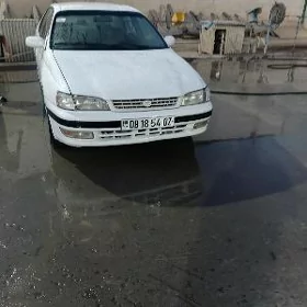 Toyota Corona 1995
