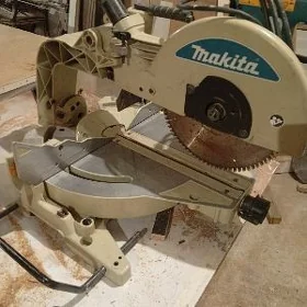 makita