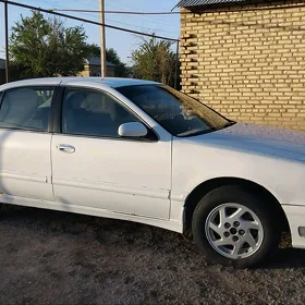 Nissan Cefiro 1996