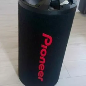 pioneer bocka subvufer