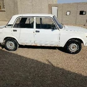 Lada 2107 2000
