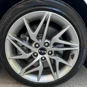 Kia Stinger 2023