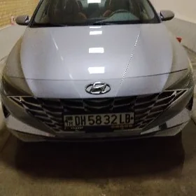 Hyundai Elantra 2021