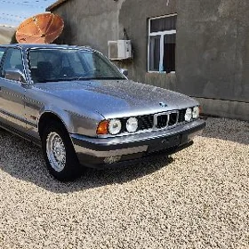 BMW 525 1990