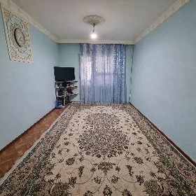 Mir2 5/4etaž 3komnat