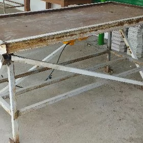 Wybrator stol