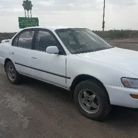 Toyota Corolla 1995