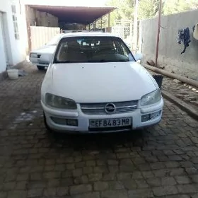 Opel Omega 1995